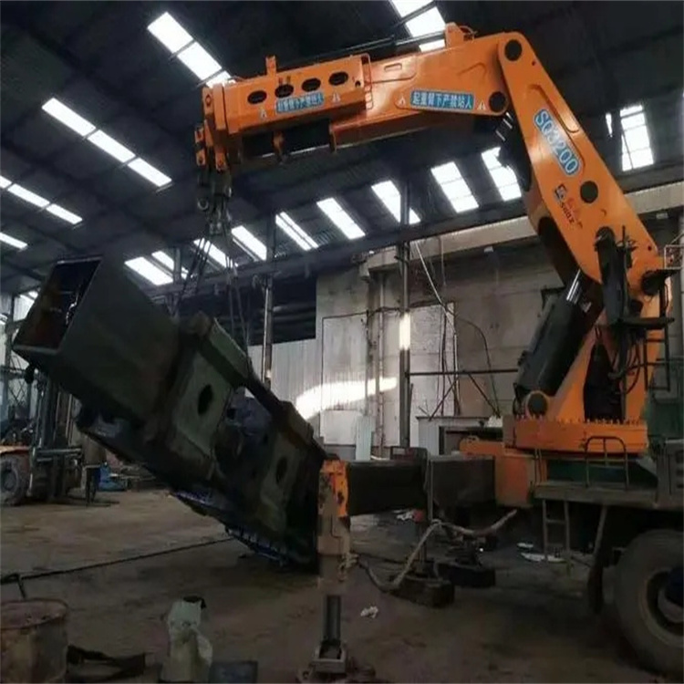 涟水县130吨折臂吊车出租吊机租赁附近电话